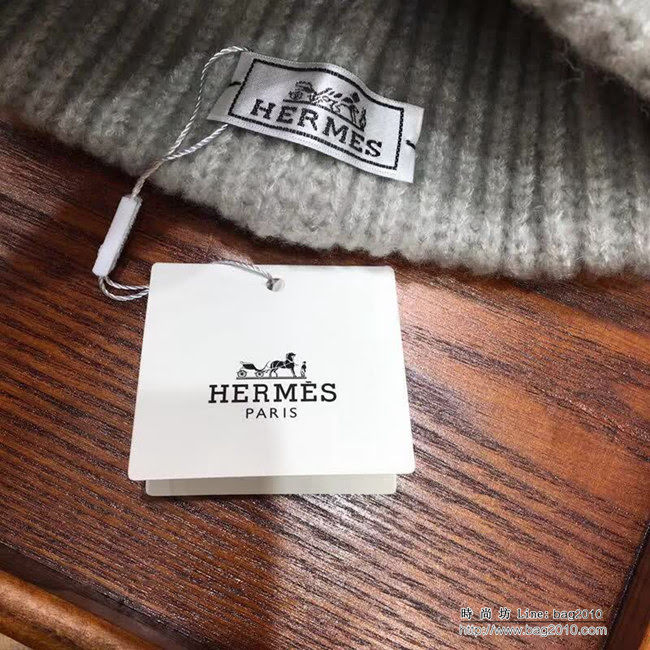 愛馬仕HERMES 秋冬新款 時尚爆款狐狸毛球羊絨帽 LLWJ8717